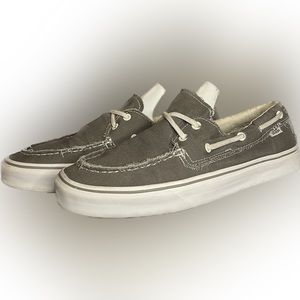 Vans “Zapato Del Barco” - Men’s 10.5 - Distressed Gray & White
